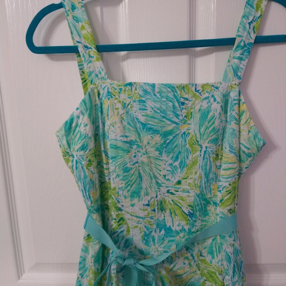 Jessica Howard 8 - Picture 2 of 3